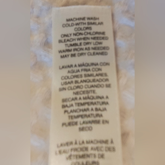 White House Black Market Skirt in Size M. Black & White Stripe - Picture 6 of 6